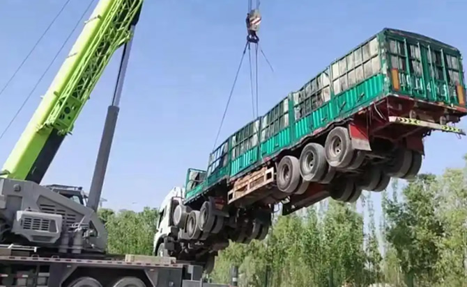 鹿泉区道路脱困救援案例